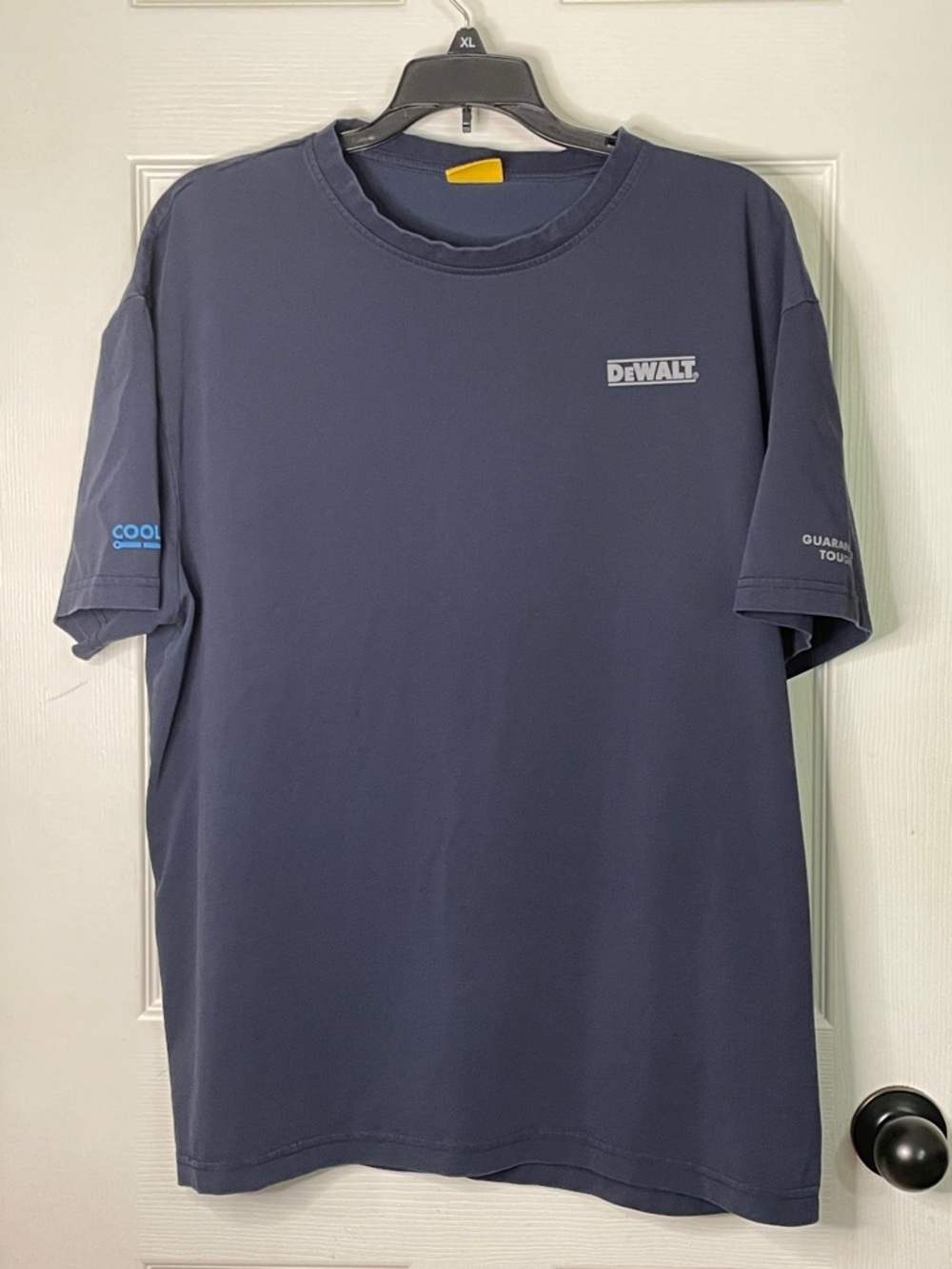 DeWalt Men’s Short Sleeve Performance Tee in Navy. Size L